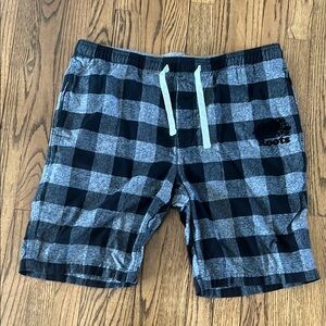 Roots Canada Black and Gray Checkered Flannel Shorts XL